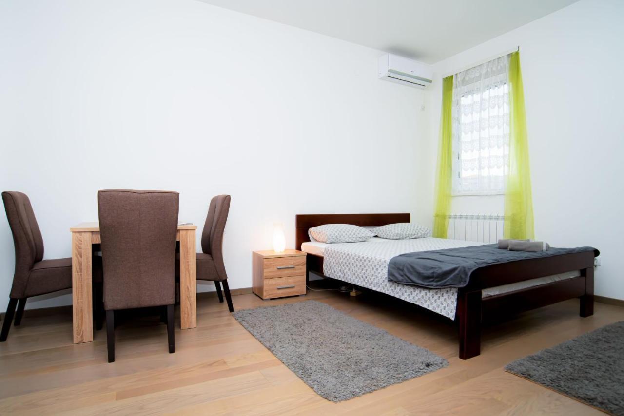 Lust Premium Apartments Kragujevac Ngoại thất bức ảnh
