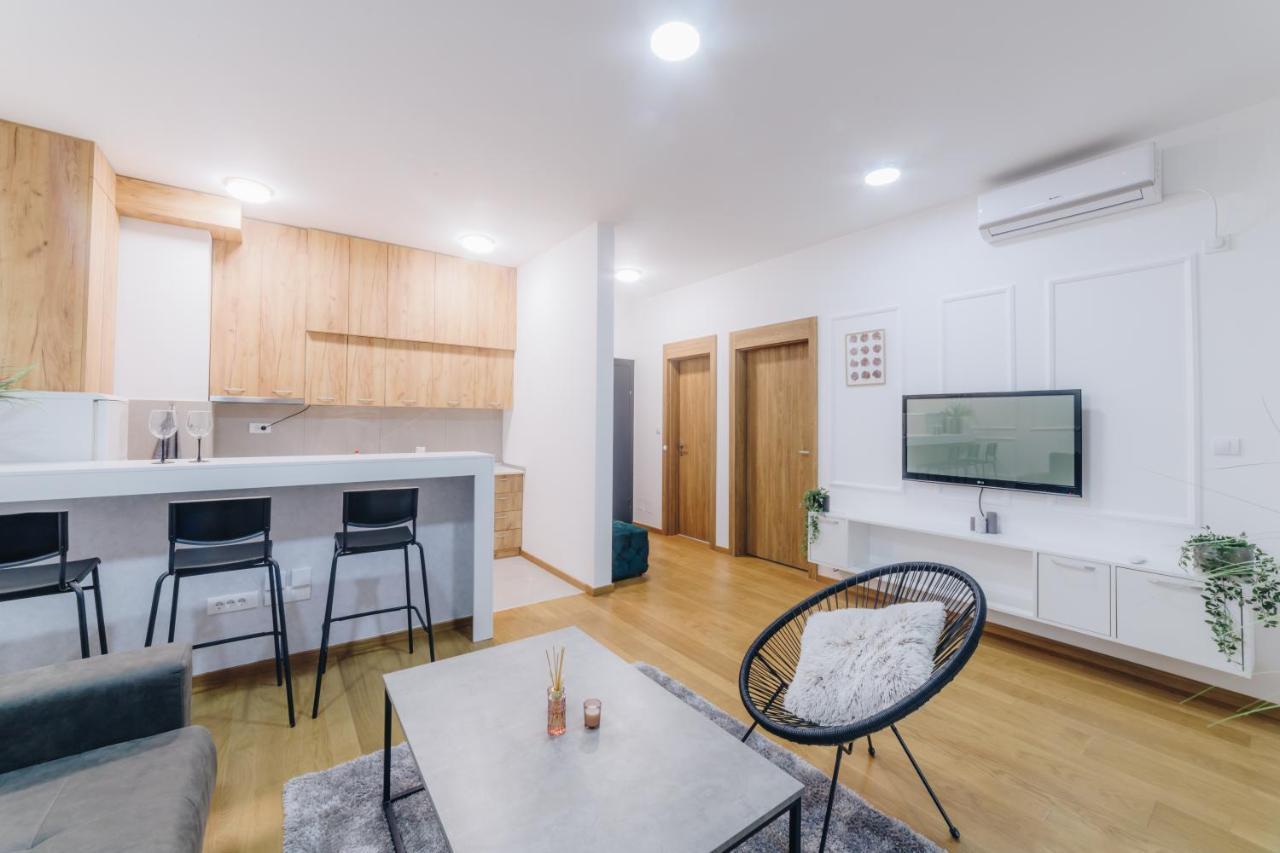 Lust Premium Apartments Kragujevac Ngoại thất bức ảnh