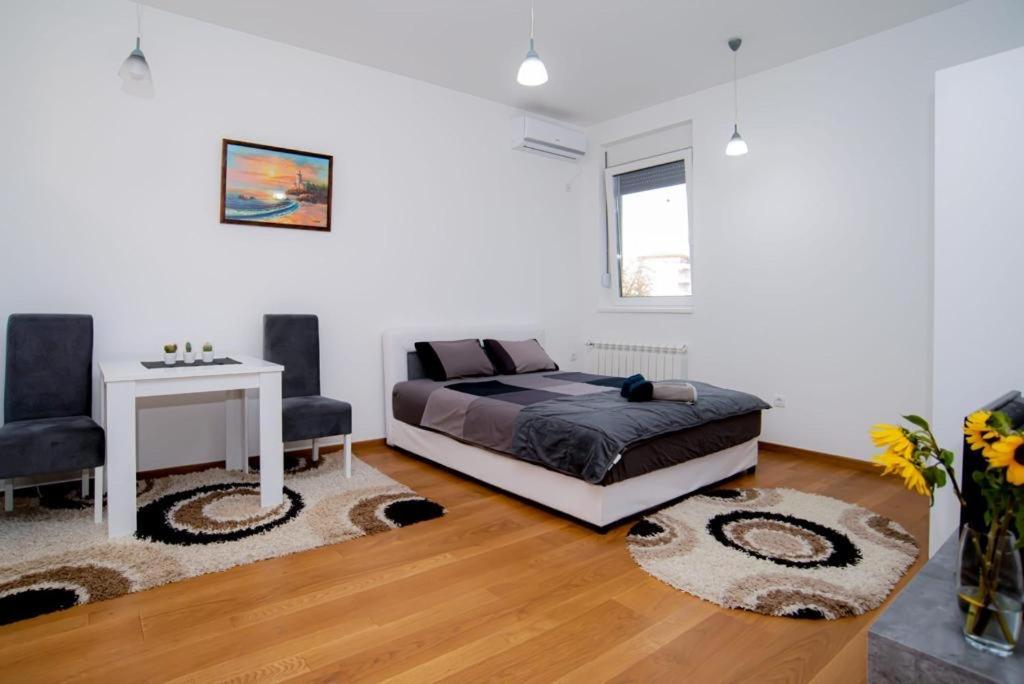 Lust Premium Apartments Kragujevac Ngoại thất bức ảnh